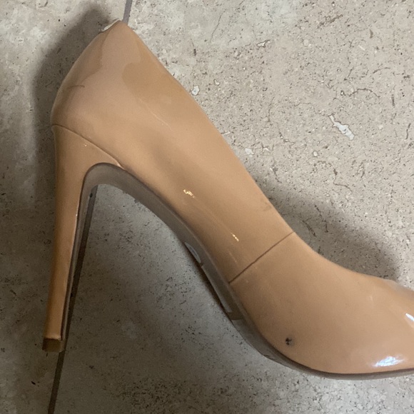2 for $20 Jessica Simpson Nude Patent Leather Peep Toe Heels 4” - Picture 5 of 8